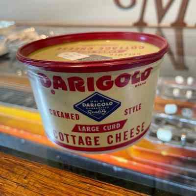 Darigold Cheese Curd Container