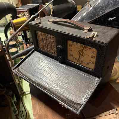 Portable Radio with case