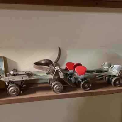 Adjustable Metal Roller Skates (x2)