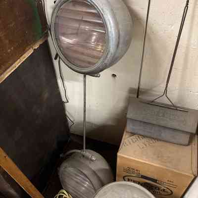 1926 Lincoln Headlights