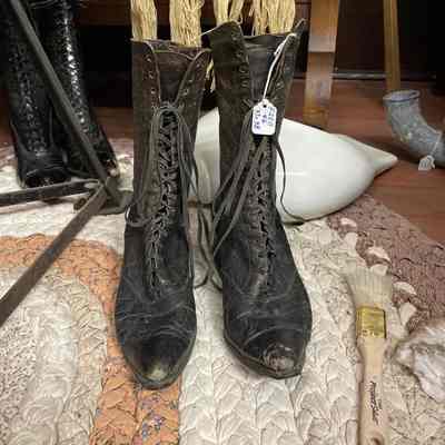 Pair dark brown lace up boots