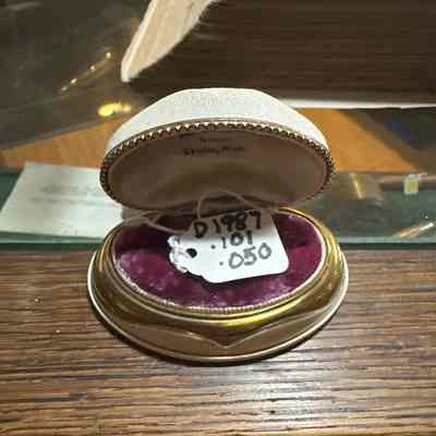 Ring holder