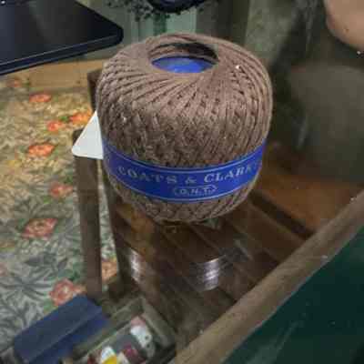 Coats& Clarks Darning Cotton & Thread