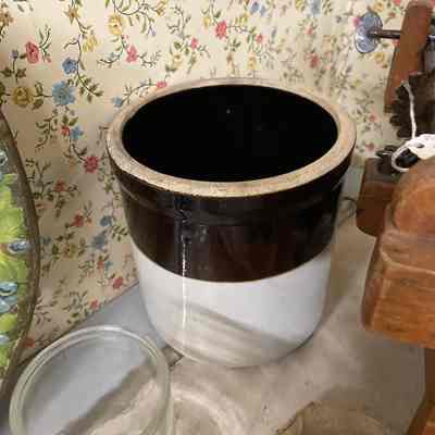 Ceramic vase