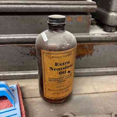 Neatsfoot Oil