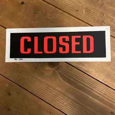 Closed sign