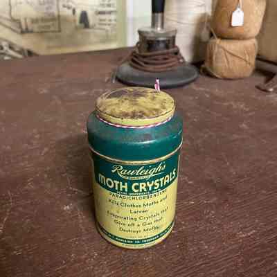 Moth Crystals