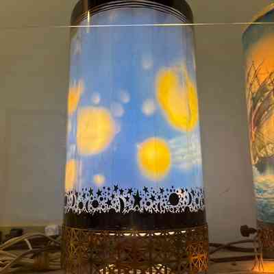 Motion Space Lamp