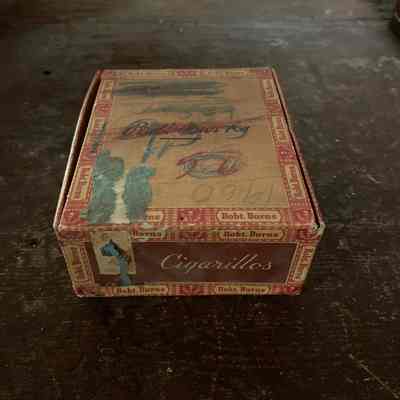 Robt. Burns Cigarillos Box