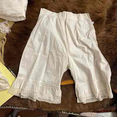 White bloomers