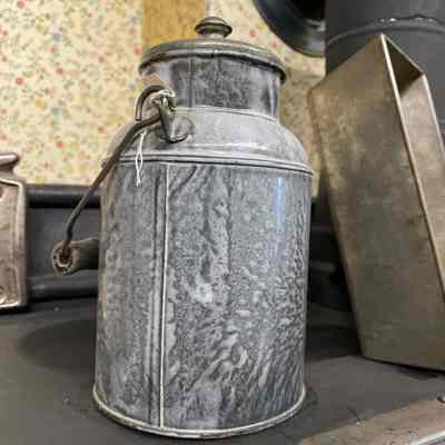 Gray jar