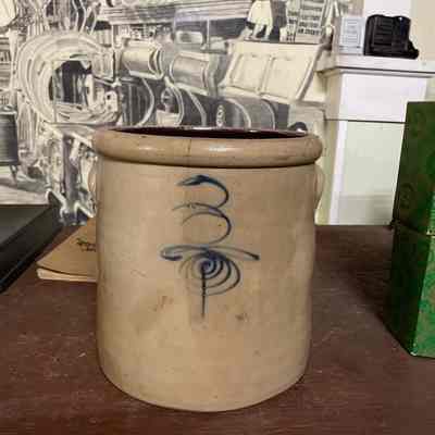 Decorative Pot