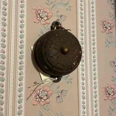 Metal bell