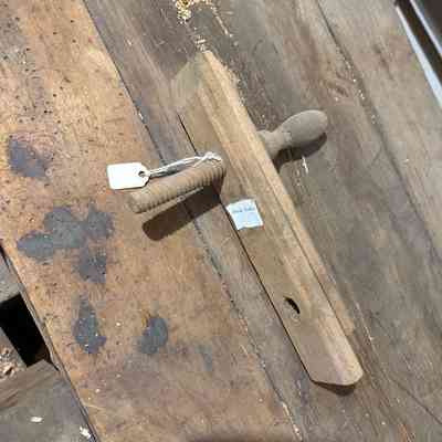 Hand Screw