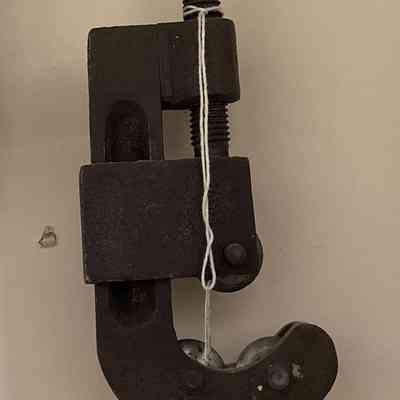 Metal Pipe Cutter