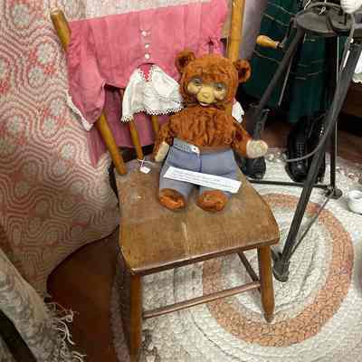 Wood chair