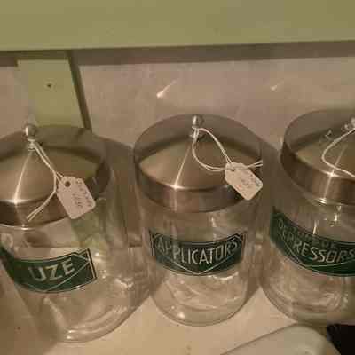 Gauze, Applicator, Tongue Depressor Jars