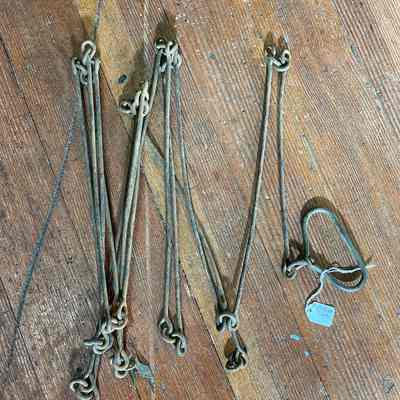 Set of Surveyor Chains