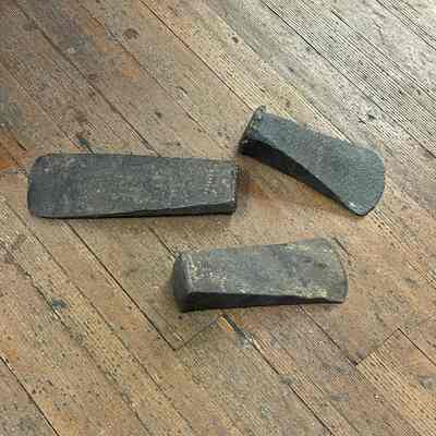 3 Log Splitting Wedges