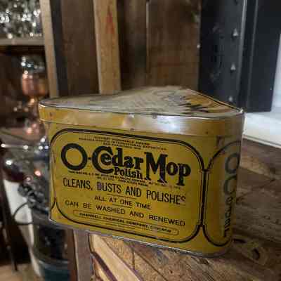 Cedar Mop Polish Tin
