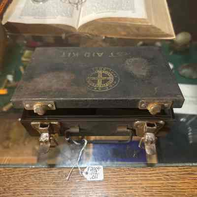Metal first aid box