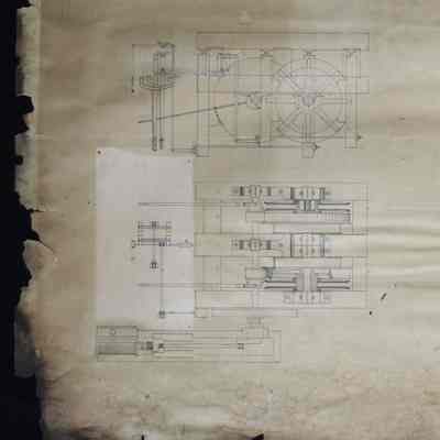 Machinery with flywheels