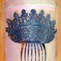 Comb, ornamental - Image 2