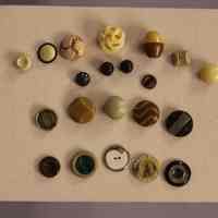 Button - Image 2