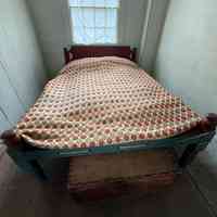 Bed - Image 2