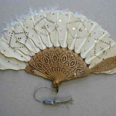 Fan, Hand