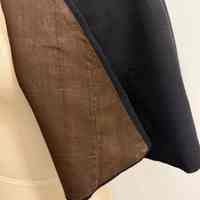 Capelet - Image 5