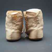 Boots - Image 10