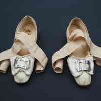 Slippers - Image 2