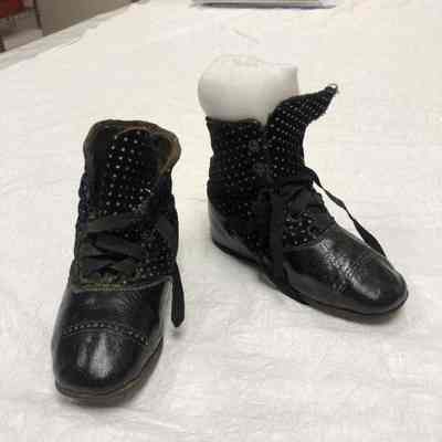 Velveteen Gaiters