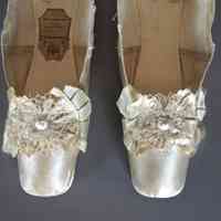 Slippers - Image 5