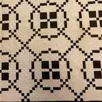 Burgoyne Surrounded Quilt - Image 2