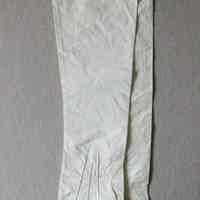 Glove - Image 3