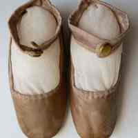 Shoe - Image 2