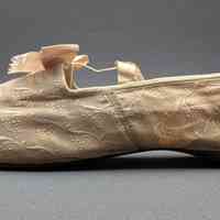 Slippers - Image 6