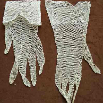 Glove