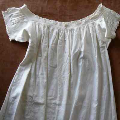 Chemise