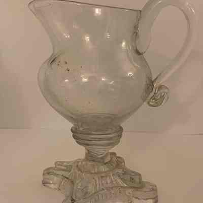 Pitcher, Cream