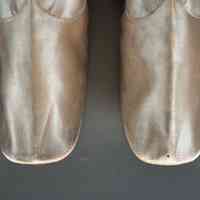 Boots - Image 2