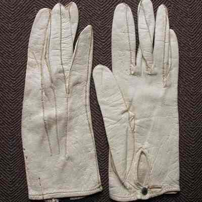 Glove