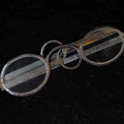 Spectacles