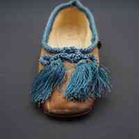 Slippers - Image 2