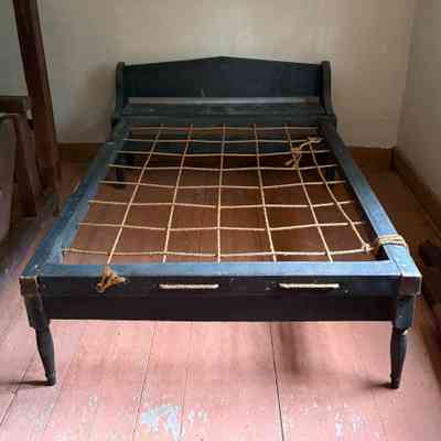 Folding Bed