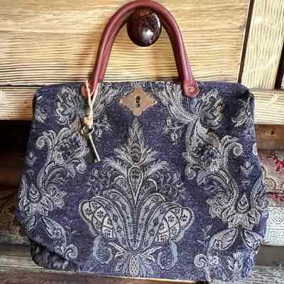 Carpetbag