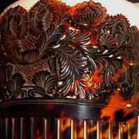 Comb, Ornamental - Image 2