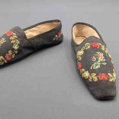 Slippers